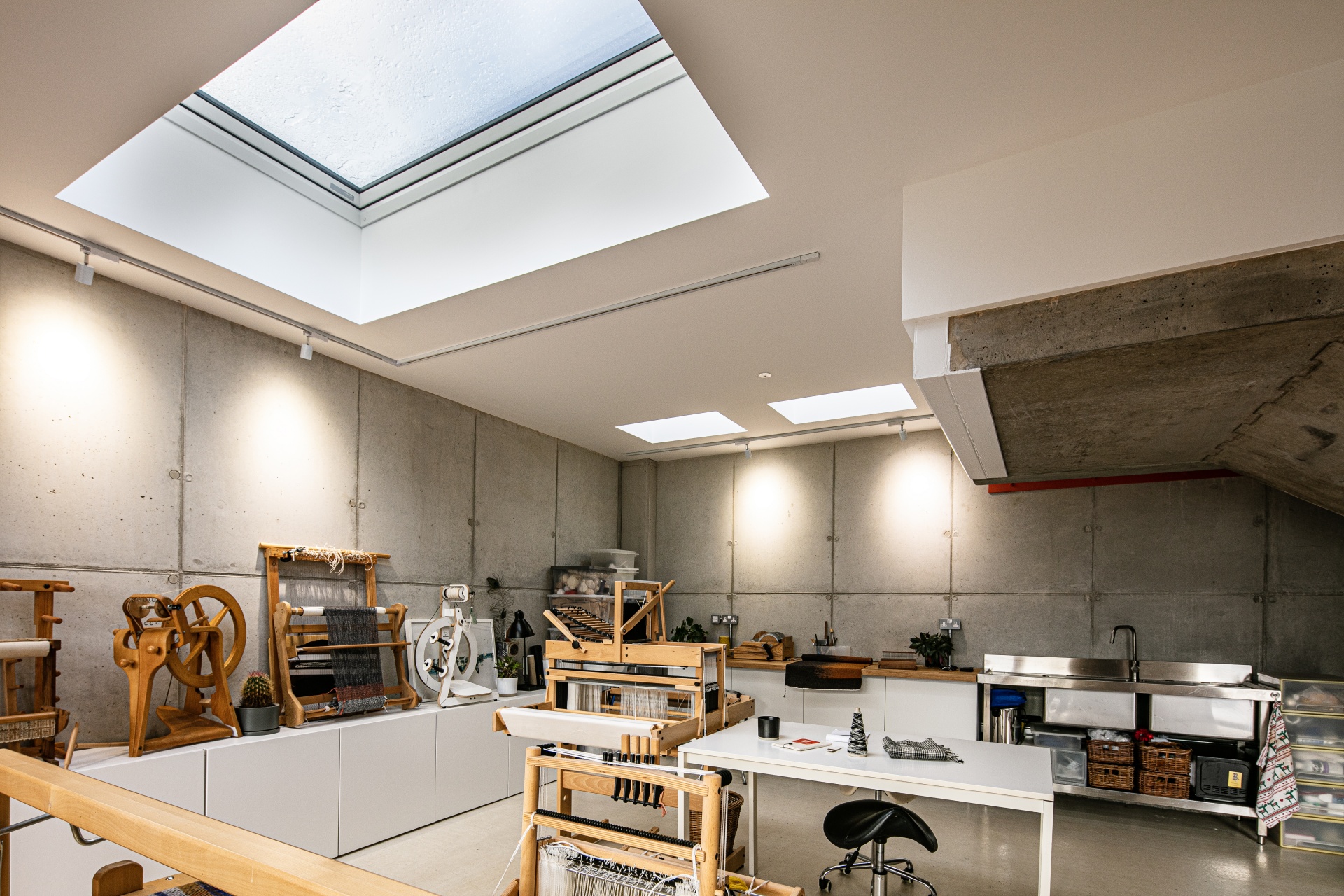 The Role Of Roof Windows For Passive Solar Heating